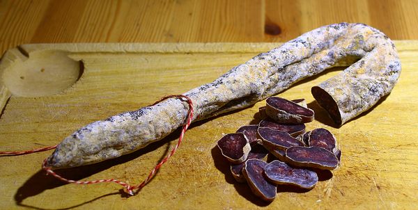 Saucisse sèche à la perche boyau naturel s/ at ±2,5kg